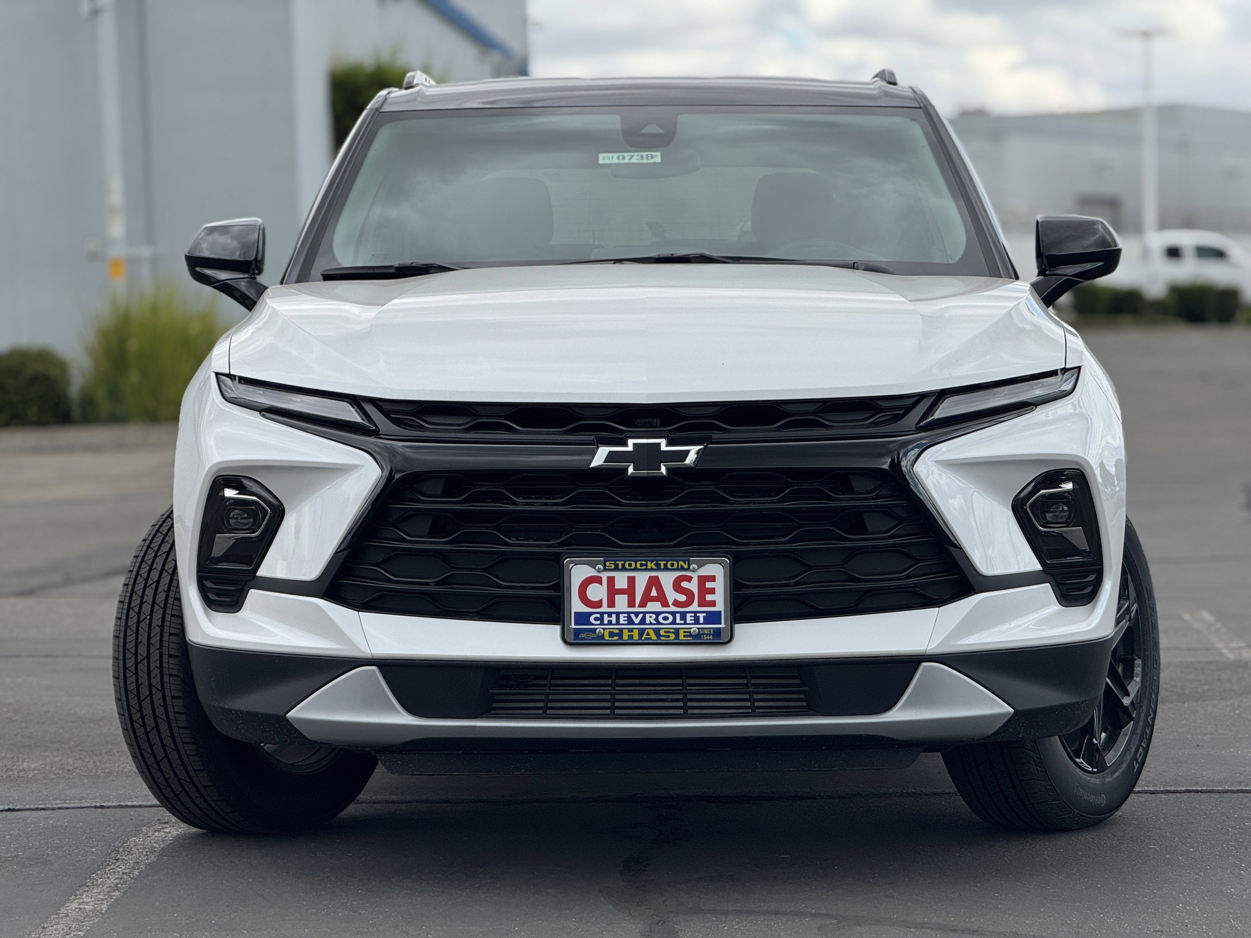 2025 Chevrolet Blazer 2LT - Photo 2