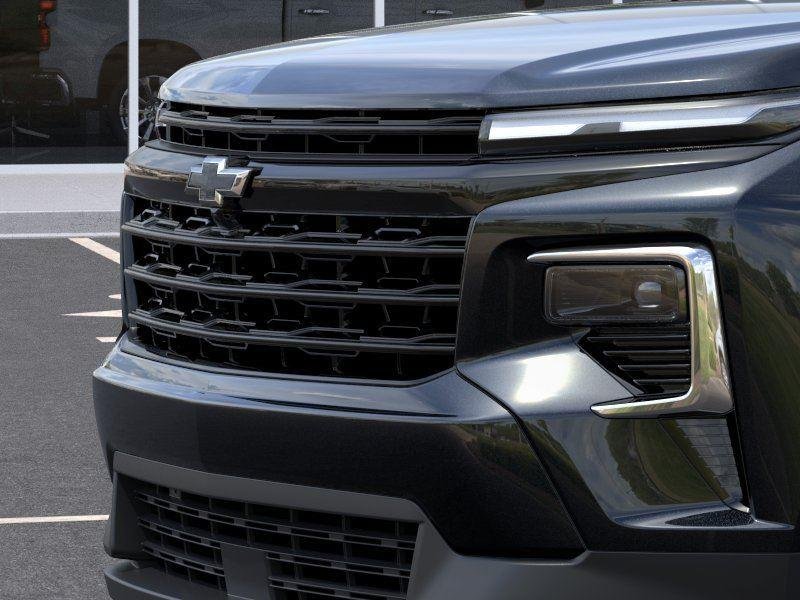 Used 2026 Mosaic Black Metallic Chevrolet AWD LT image 13