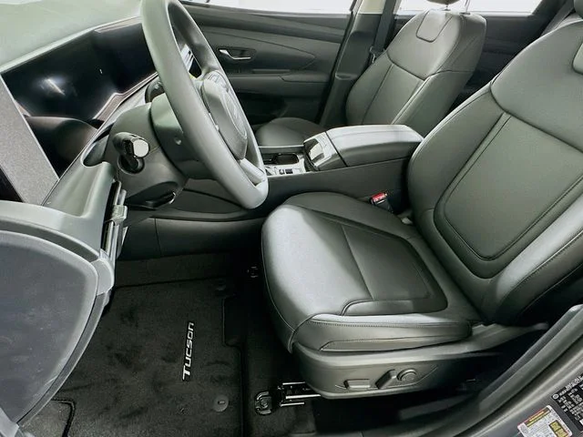 New 2026 Hyundai TUCSON SEL Plus