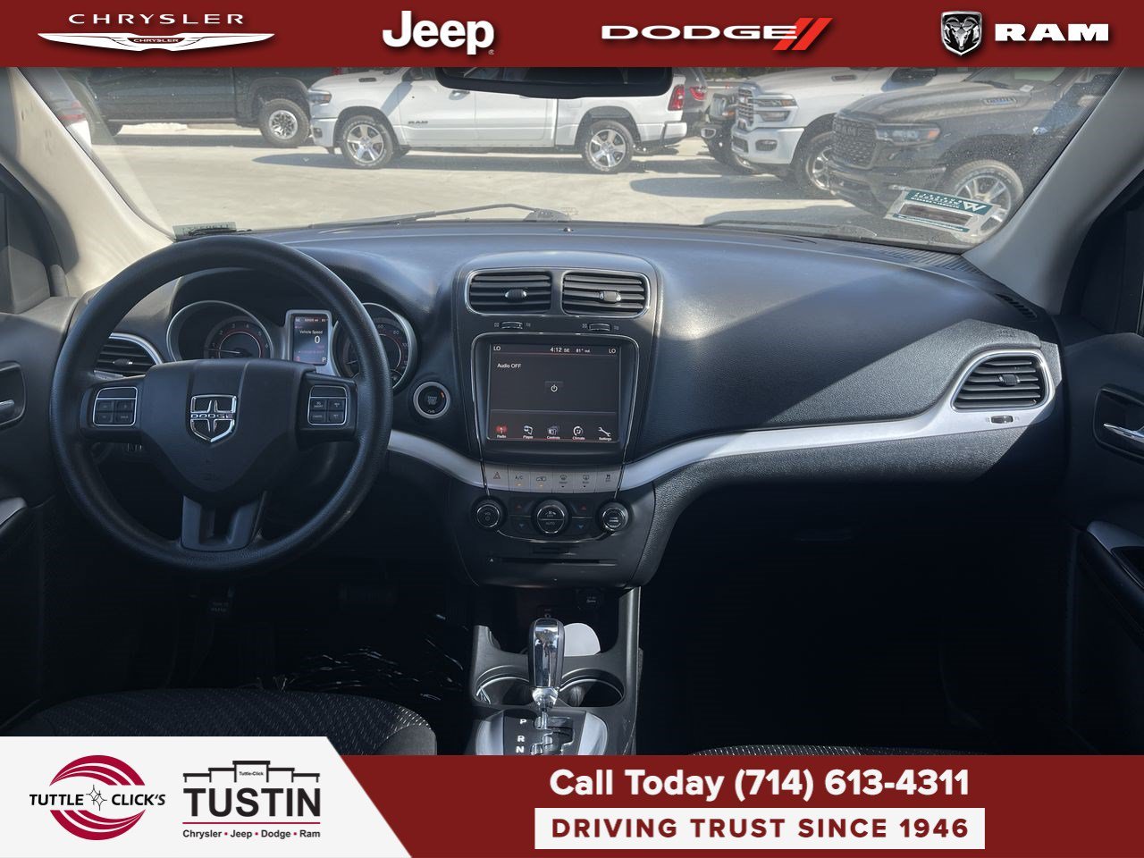 Used 2019 White Noise Tri-Coat Dodge SE image 2