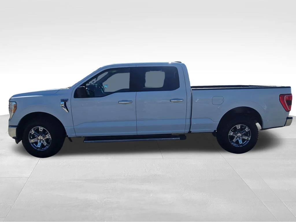 Used 2021 White Ford  image 4