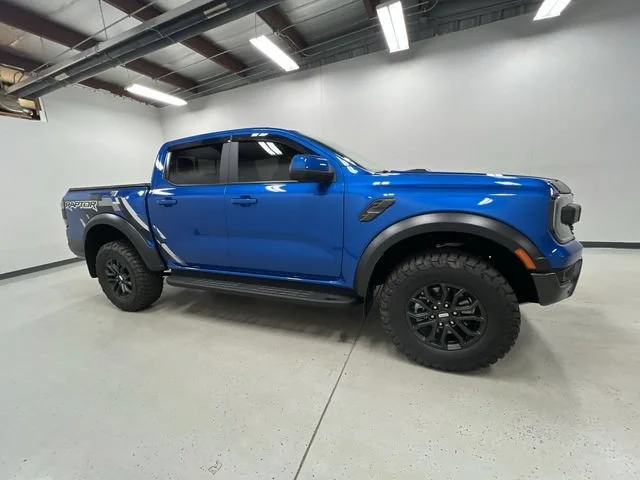 2026 Ford Ranger Raptor - Photo 9