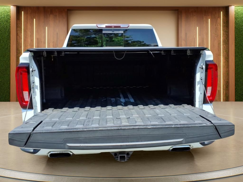 Used 2019 WHITE FROST TRICOAT GMC Denali image 34
