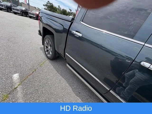 Used 2018 GRAPHITE METALLIC Chevrolet High Country image 10