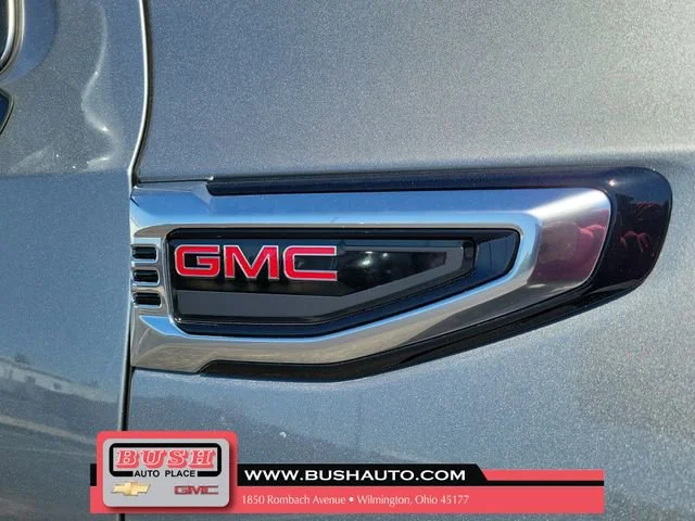 2026 GMC Yukon Denali - Photo 7