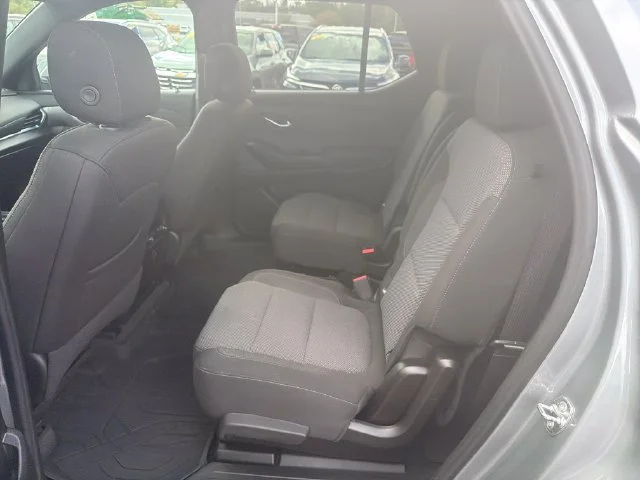 Used 2023 STERLING GRAY METALLIC Chevrolet LT Cloth image 30