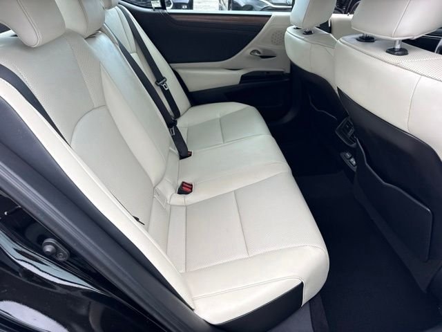Used 2024 Black Lexus 350 image 13