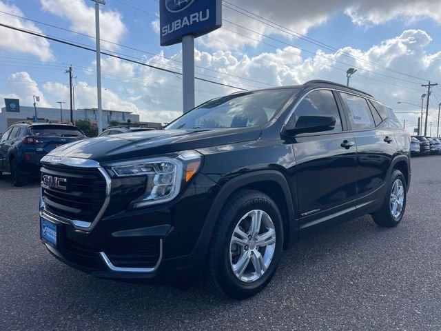 Used 2022 Black GMC SLE image 3