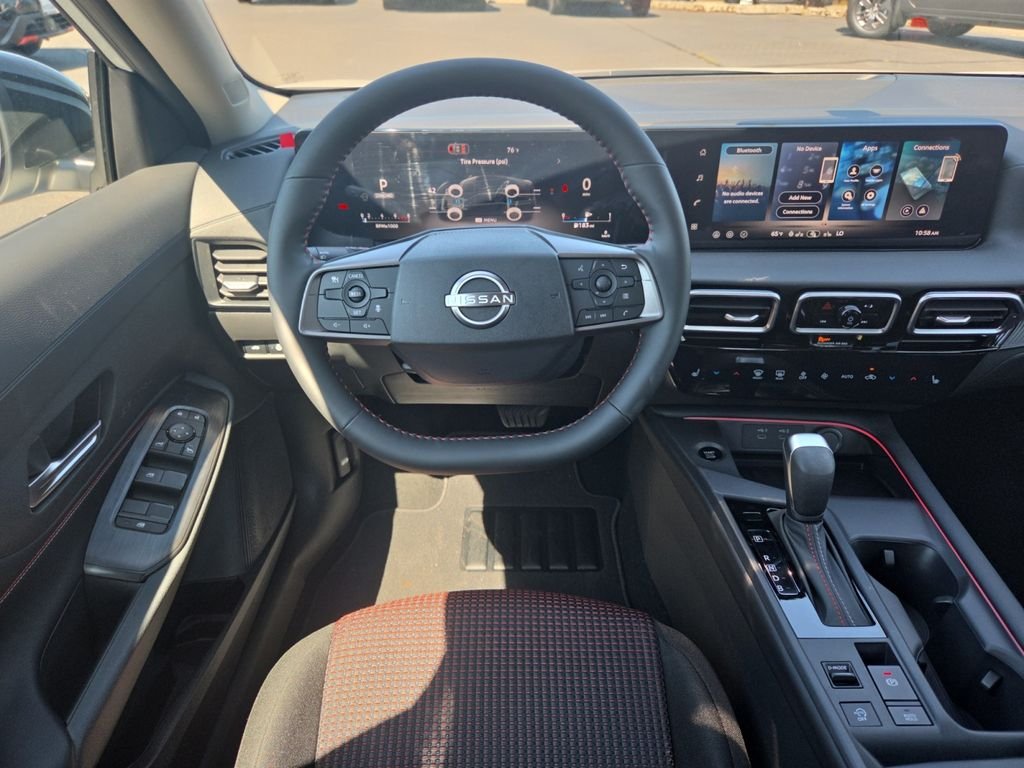New 2026 Aspen White TriCoat / Super Black Two-tone Nissan SR image 23