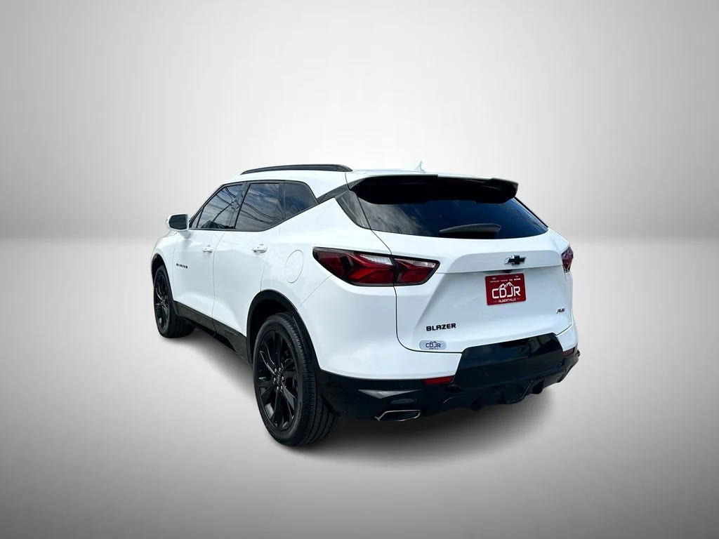 Used 2019 White Chevrolet RS image 3