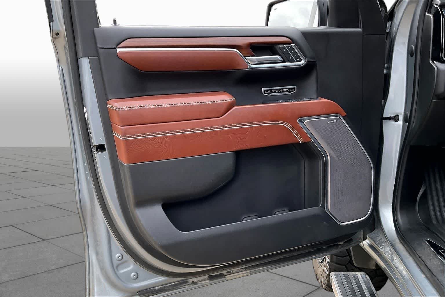 Used 2023 Sterling Metallic GMC Denali Ultimate image 21