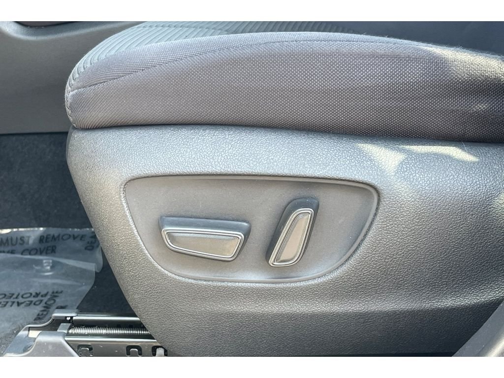 Used 2021 Celestial Silver Metallic Toyota L image 13