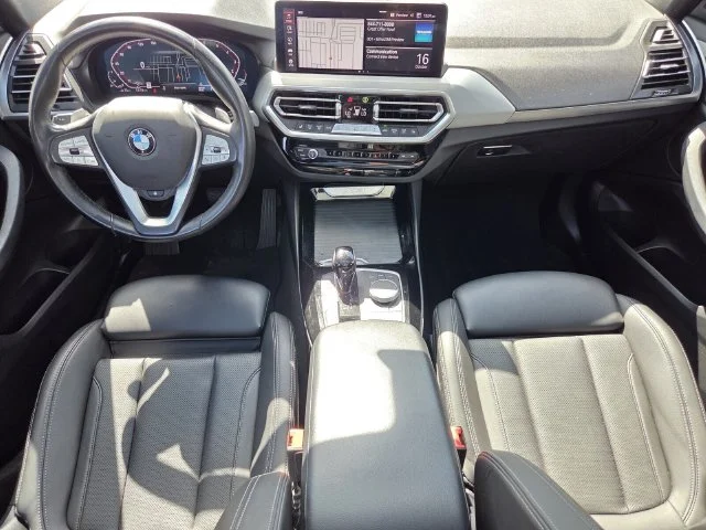 Used 2022 Black BMW xDrive30i image 11