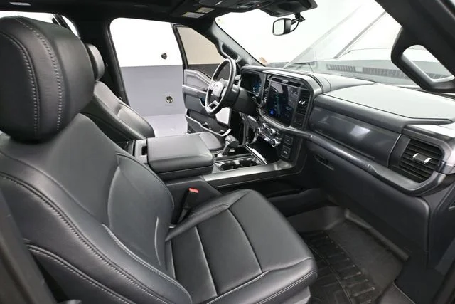 2025 Ford F-150 Lariat - Photo 52