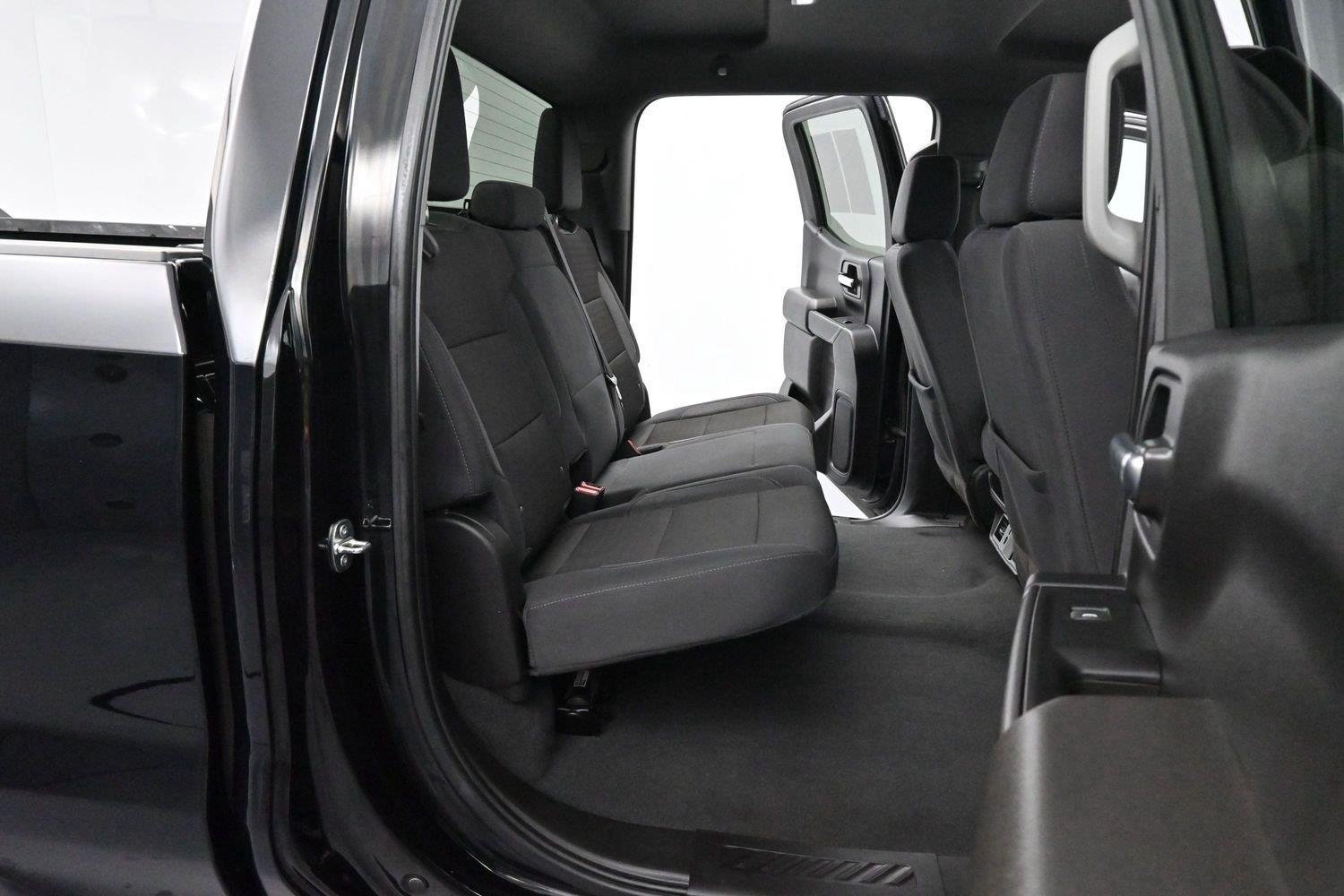 Used 2024 Black Chevrolet Custom image 28