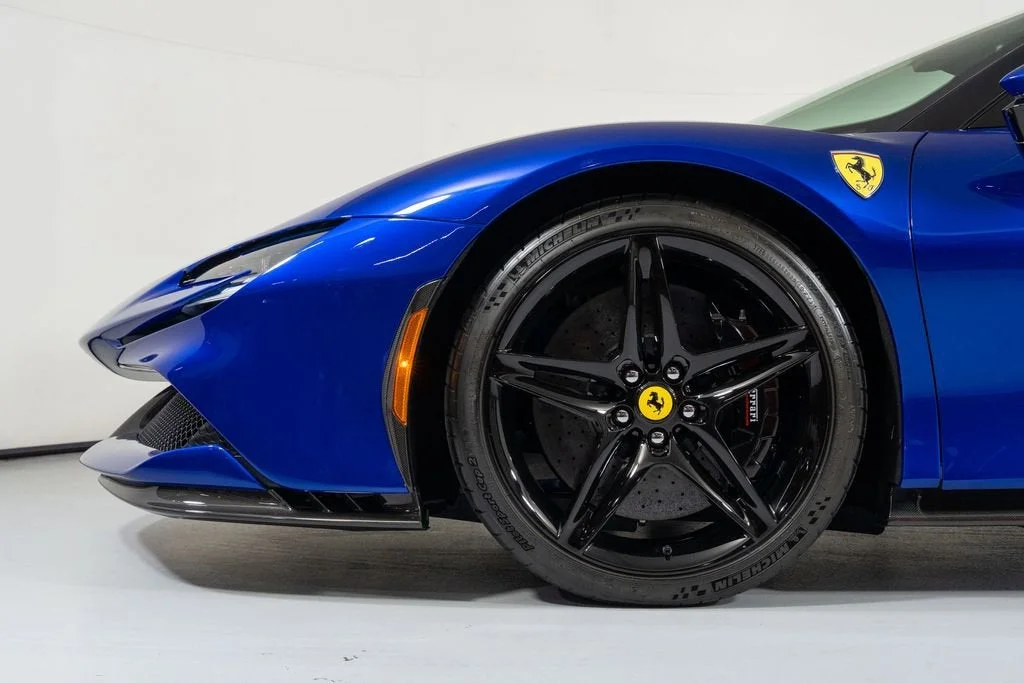 Used 2022 Extra Sample Ferrari Base image 13
