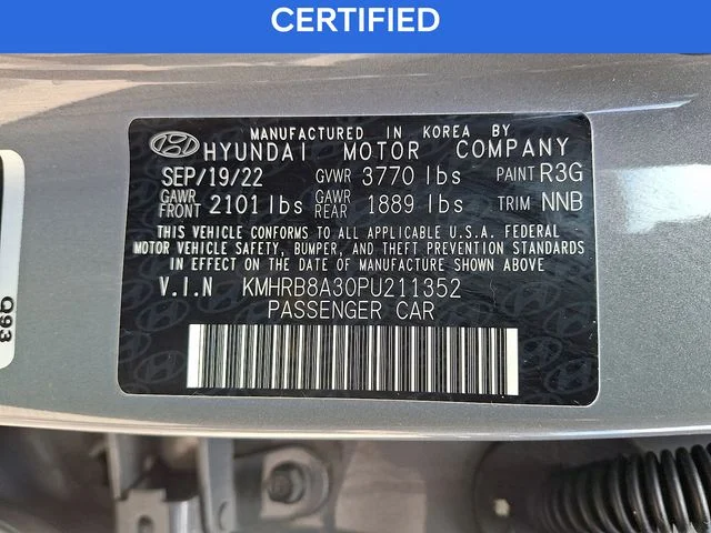 Used 2023 Gray Hyundai SE image 27