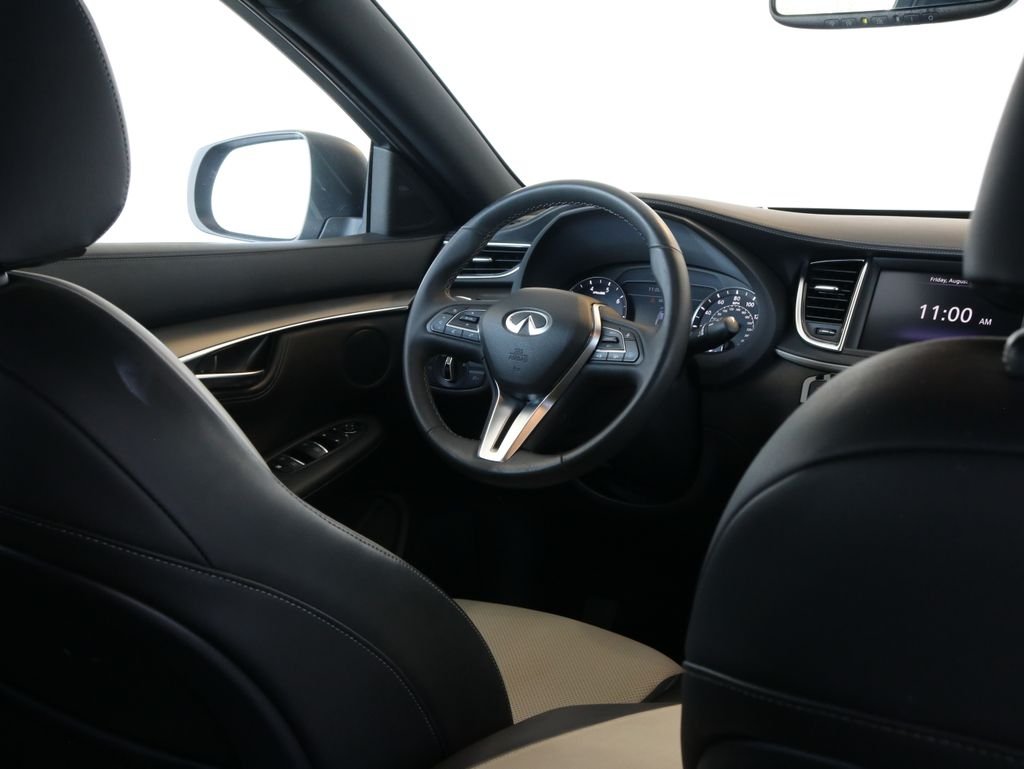 Certified Used 2023 Gray INFINITI LUXE image 45