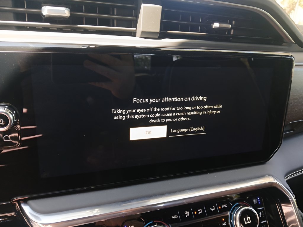 New 2026 GMC Sierra 2500 HD Denali Ultimate, photo 15