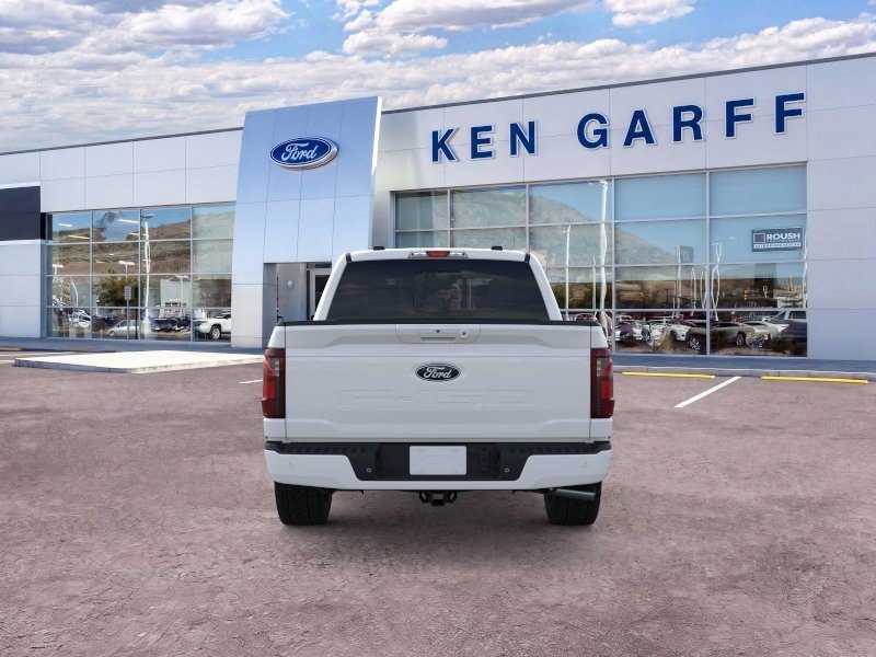 New 2026 Oxford White Ford XLT image 5