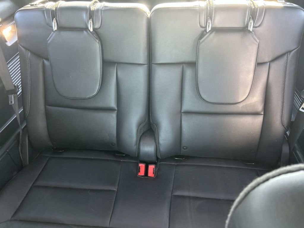 Certified Used 2022 Gray Metallic Ford XLT image 19