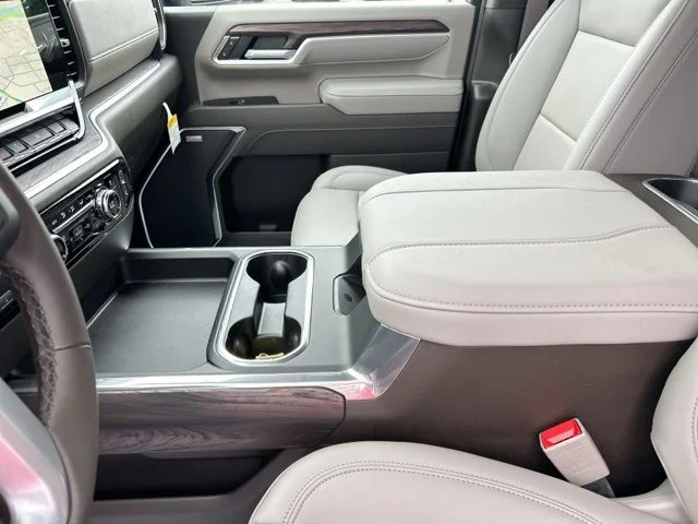 New 2026 Summit White GMC SLT image 28