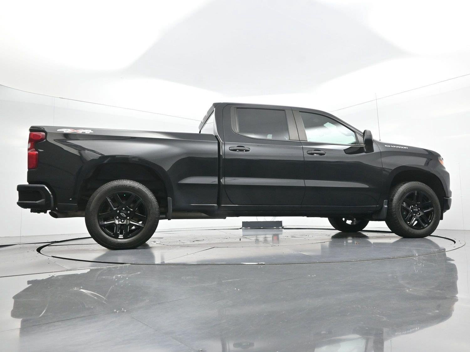 Used 2024 Black Chevrolet Custom image 48