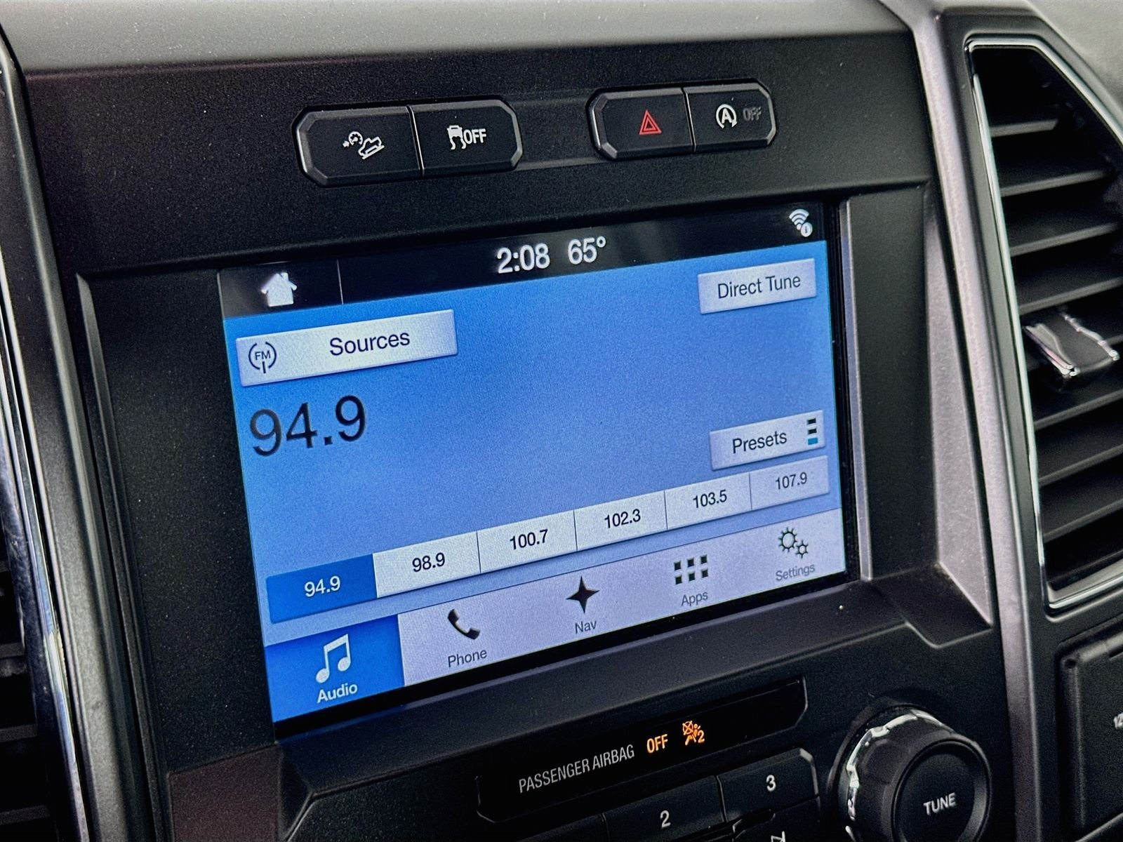 Used 2018 Ingot Silver Ford XLT image 16