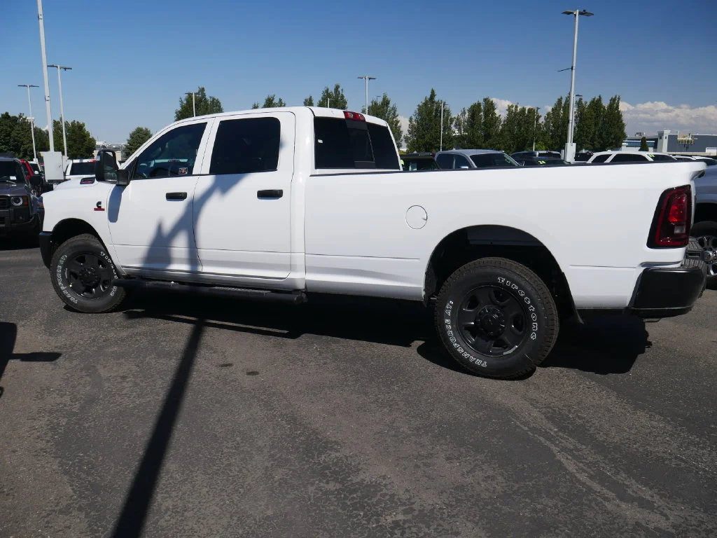 New 2026 White Ram Tradesman image 19