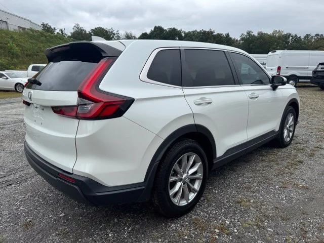 Used 2024  Honda EX-L image 9