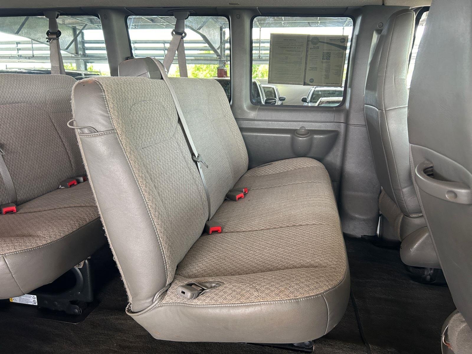 Used 2017 Summit White Chevrolet LT image 17