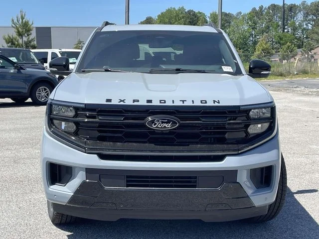 New 2026 Gray Ford Platinum image 6