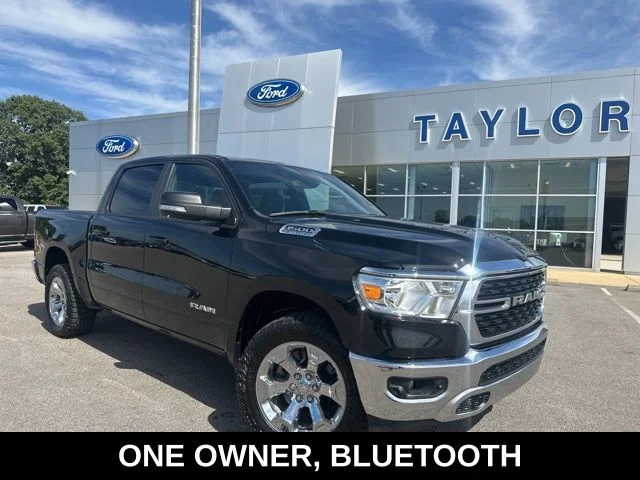 2022 RAM 1500 Big Horn/Lone Star 4x4 Crew Cab 5'7's photo
