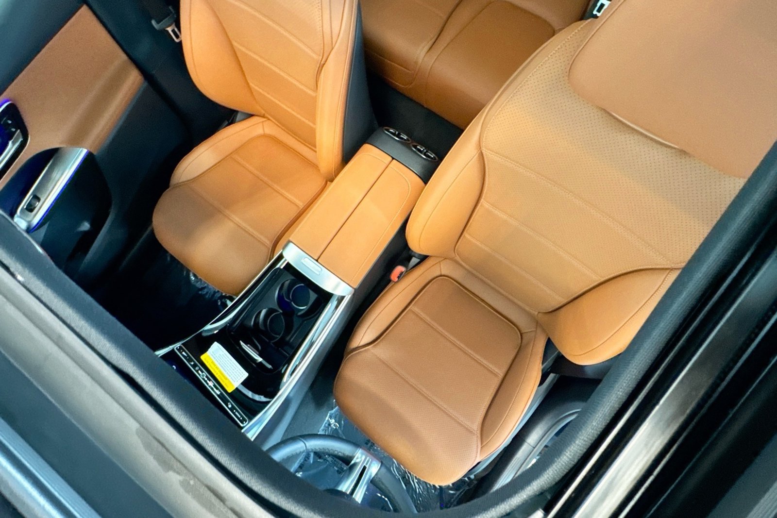 New 2026 Black Mercedes-Benz GLC 300 image 19