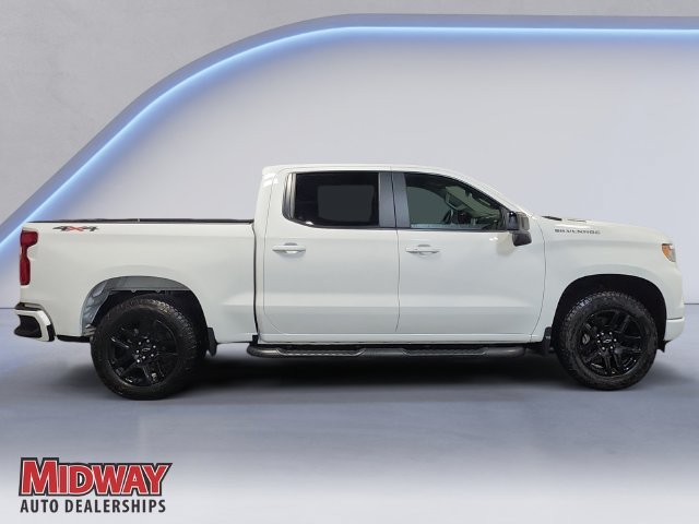 New 2026 Summit White Chevrolet RST image 6