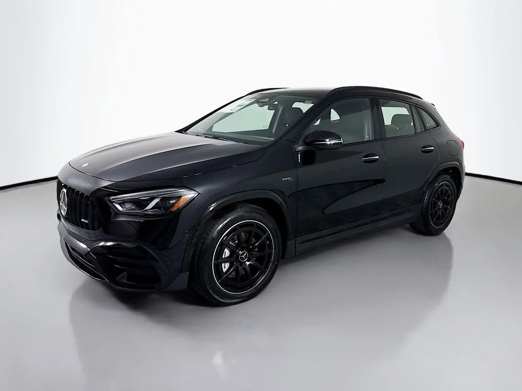 2026 Mercedes-Benz GLA GLA 35 AMG 4MATIC's photo