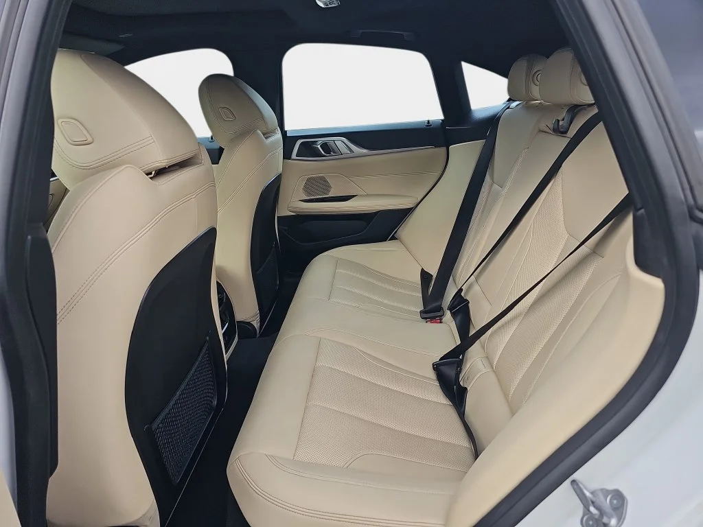 Used 2023 White BMW 430i Gran Coupe image 17