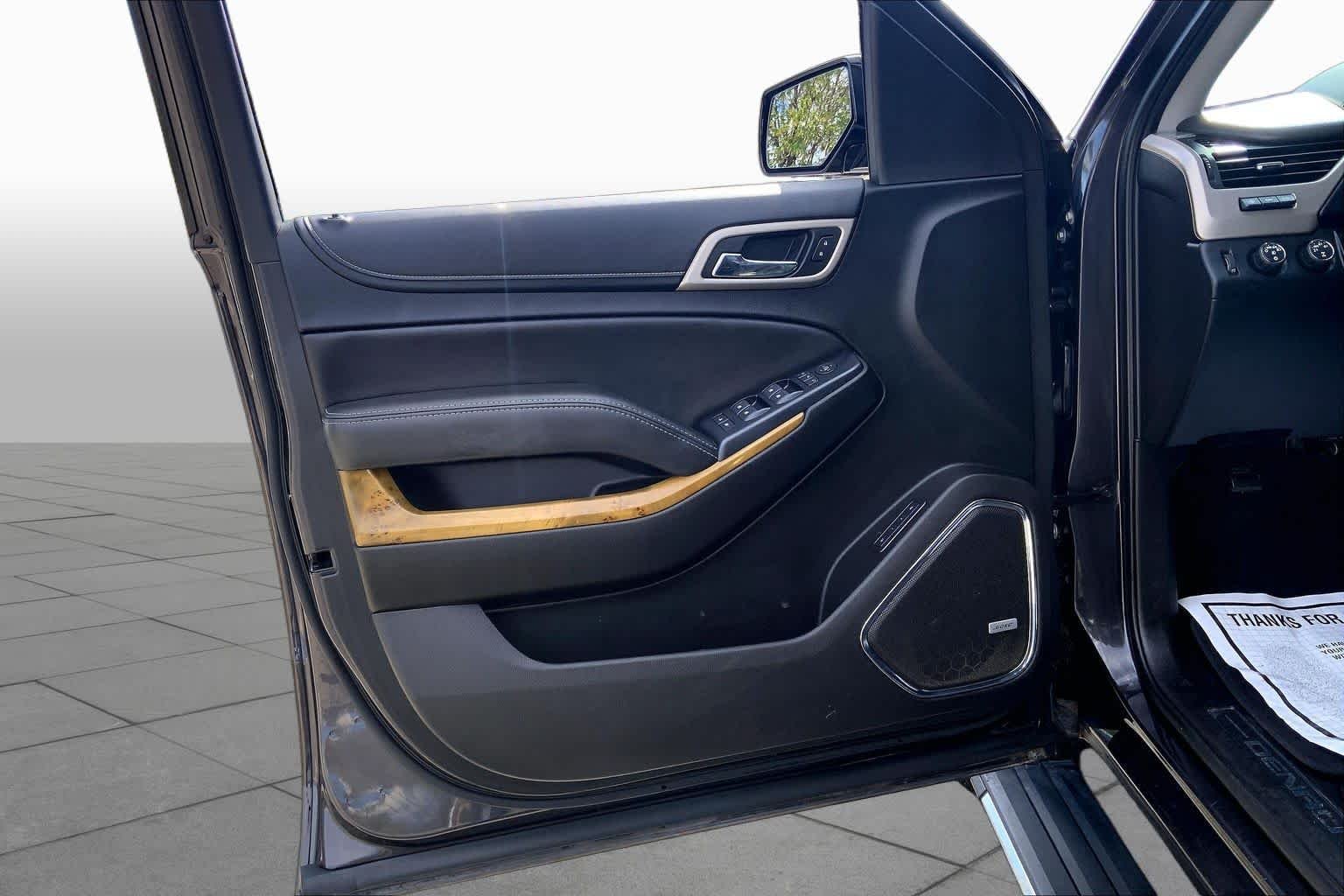 Used 2015 Iridium Metallic GMC Denali image 21