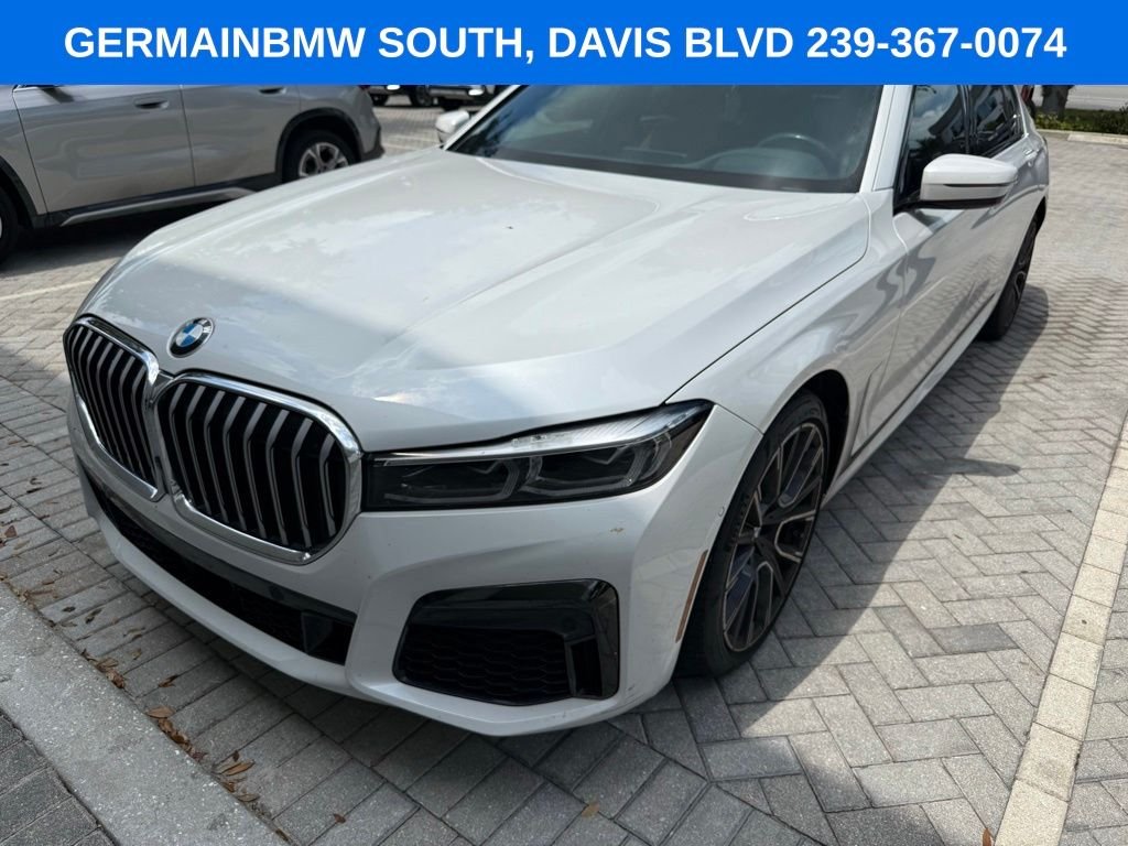 2021 BMW 7 Series 740i's photo
