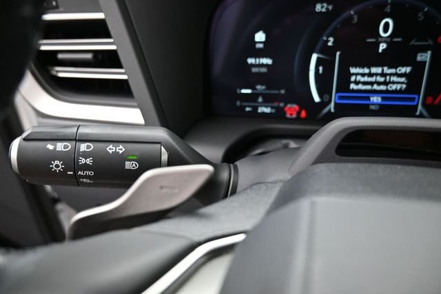 Used 2024 White Lexus 550 Premium image 34