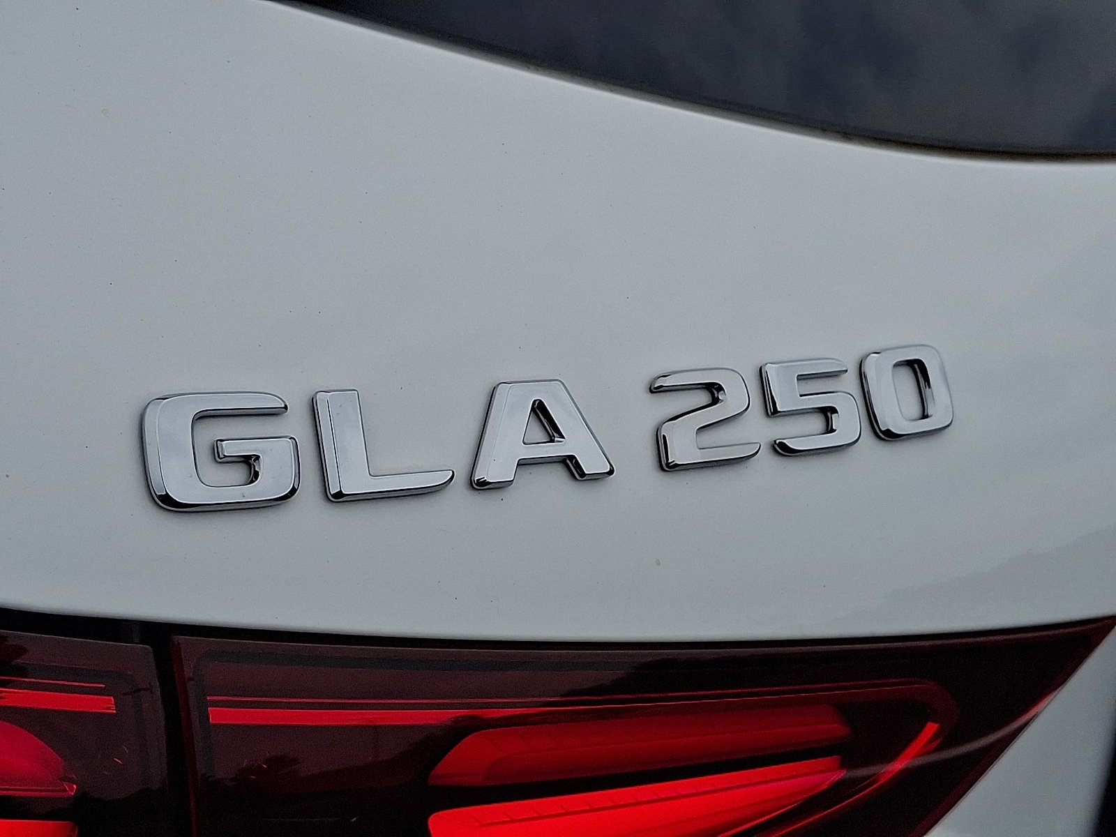 2025 Mercedes-Benz GLA GLA250 - Photo 28