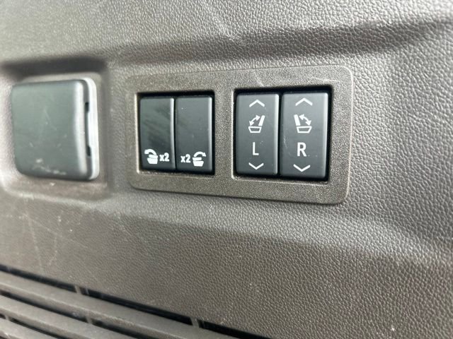 Used 2022 Beige Chevrolet LT image 21