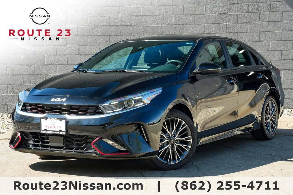 2024 Kia Forte GT-Line AT's photo