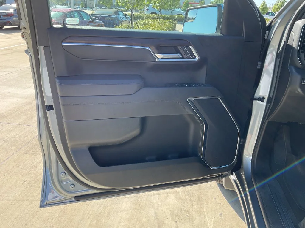 Used 2026 Silver GMC SLT image 10