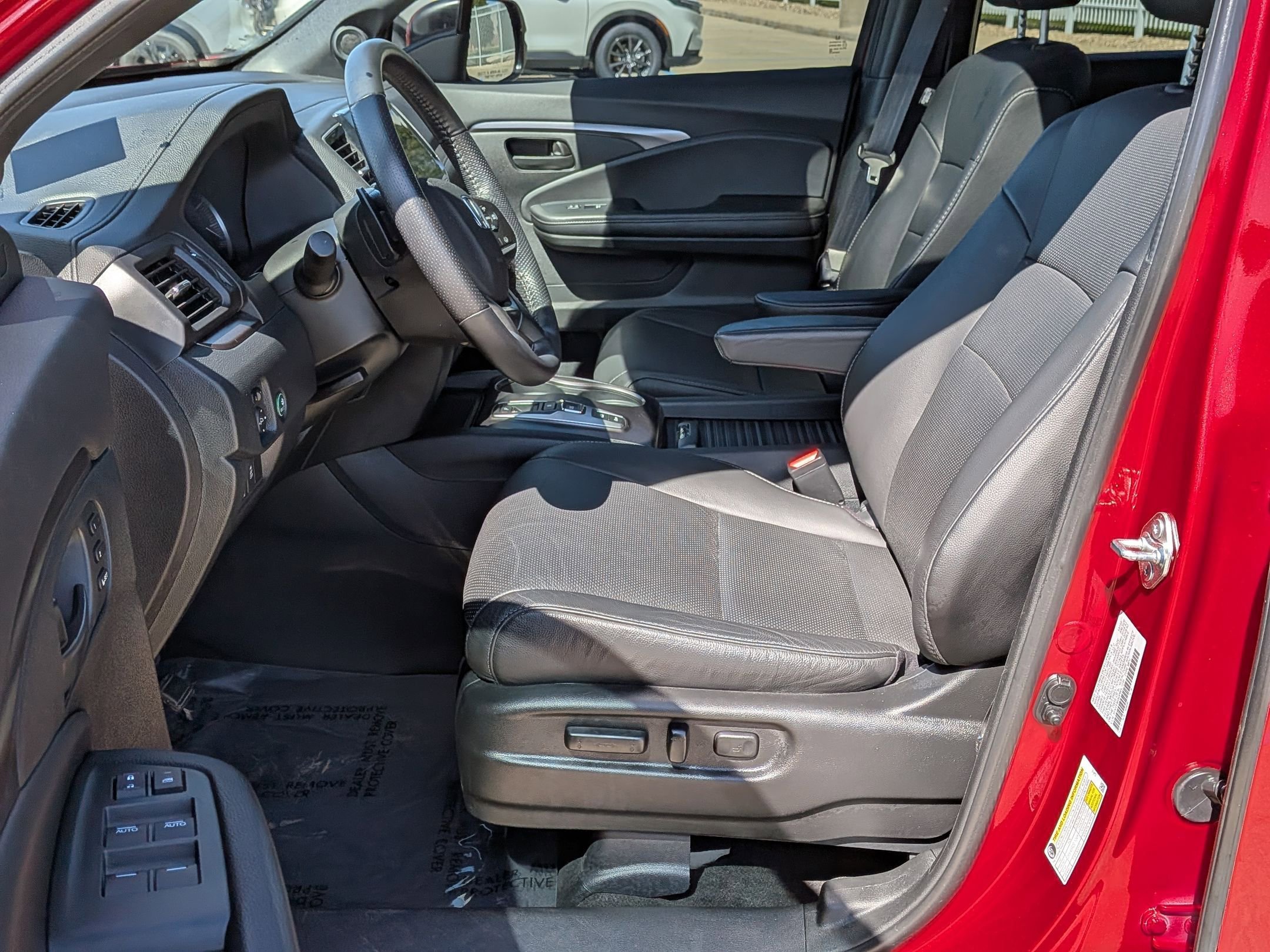 2023 Honda Passport EX-L - Photo 11