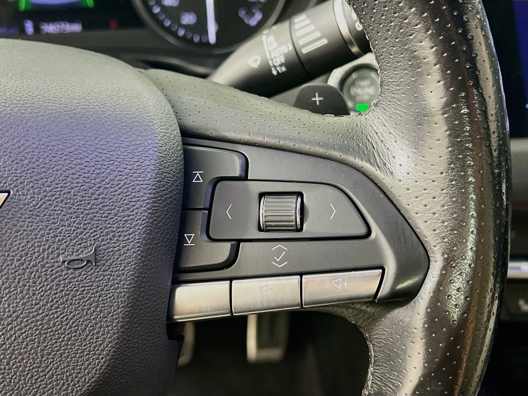 2020 Cadillac XT4 Sport - Photo 35