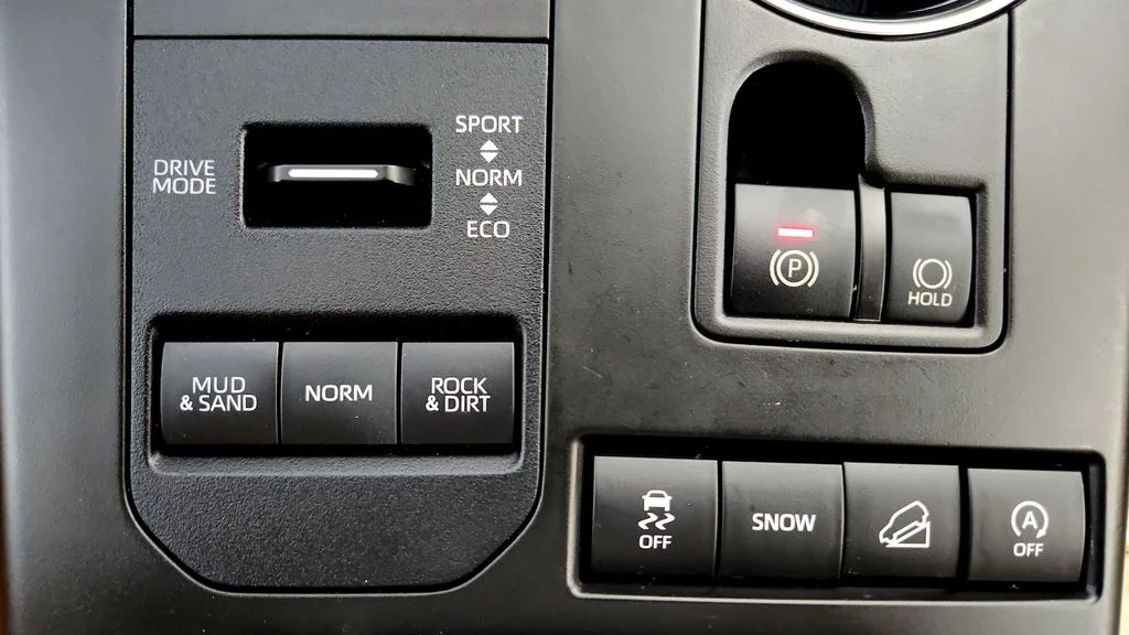 Used 2021 Black Toyota XLE image 36