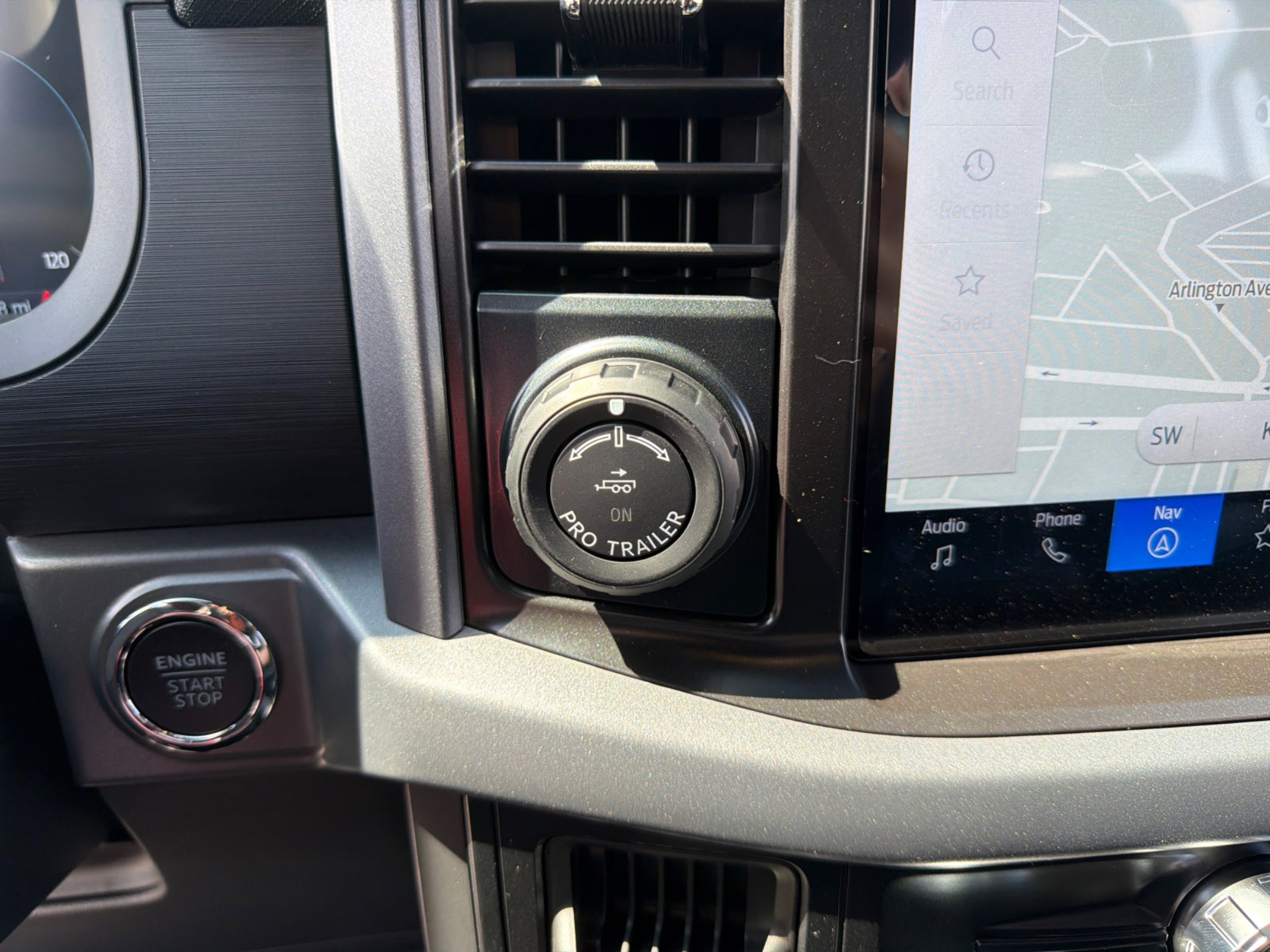 New 2026 Agate Black Metallic Ford XLT image 23