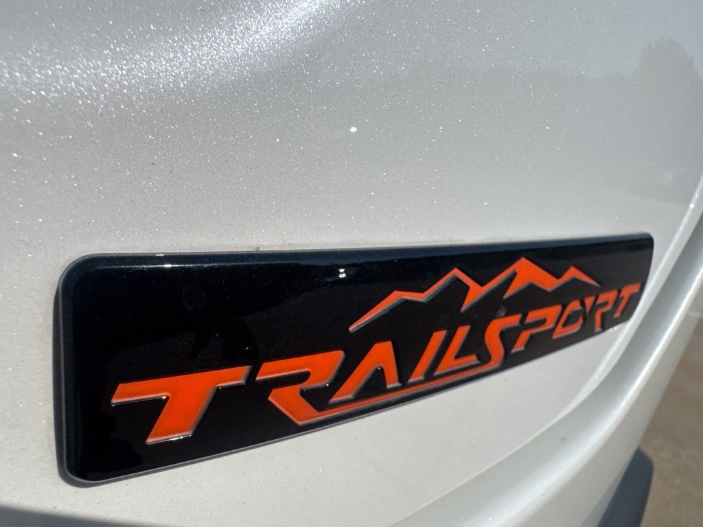 Used 2025 White Honda TrailSport image 7