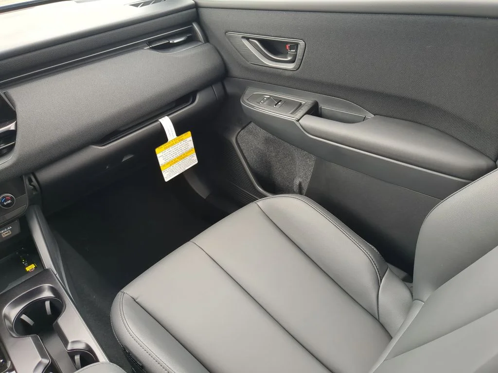 New 2026 ICE SILVER METALLIC Subaru Premium image 15